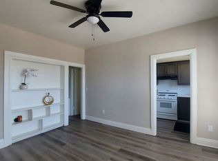 1800 North La Brea Ave, Los Angeles, CA 90046