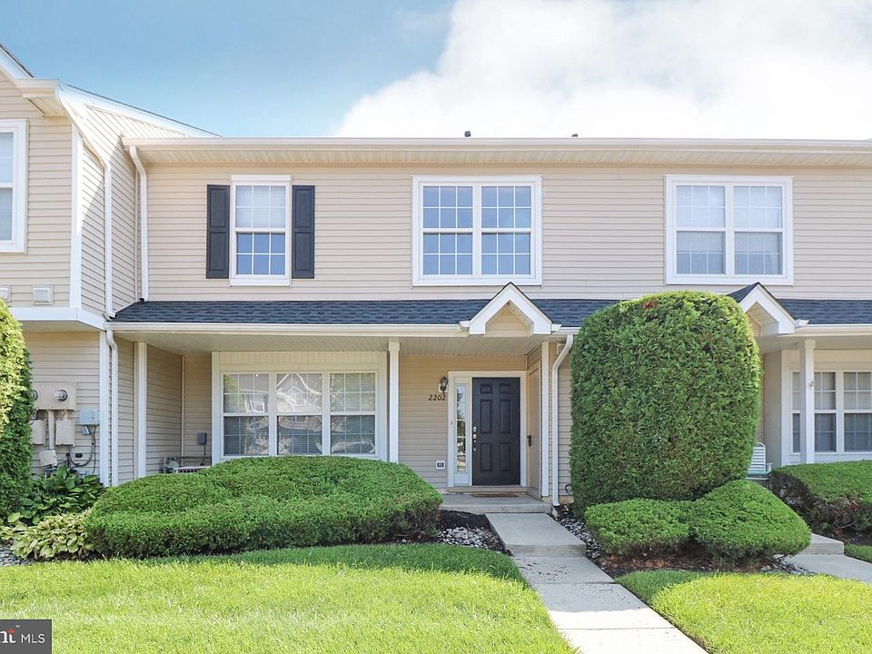 1st image of 2202 Saxony Dr #2202
