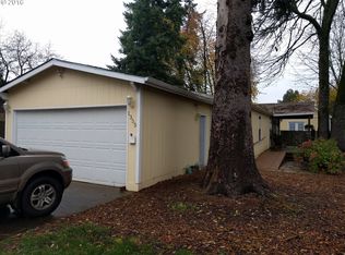 1355 NE 18th St, McMinnville, OR