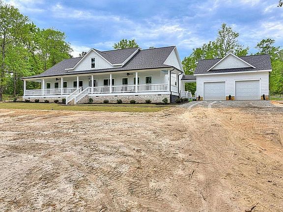 3rd image of 5655 Barrington Farms Dr