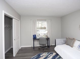 Spinnaker Court, Indianapolis, IN 46214