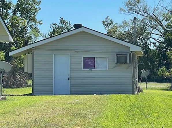1300 1/2 Oklahoma St, Lake Charles, LA 70607