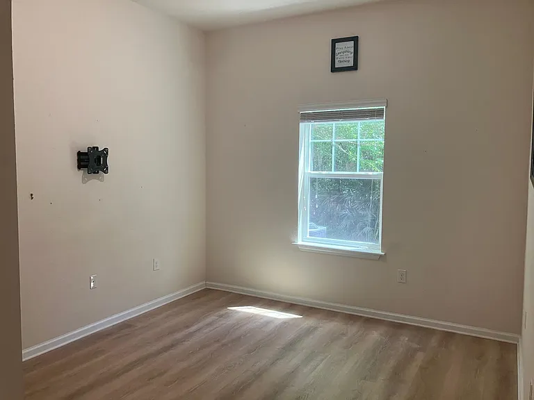 2109 Golden Lake Loop St — Photo 21
