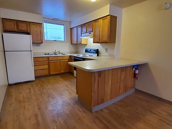 3rd image of 815 17th Ave APT 97