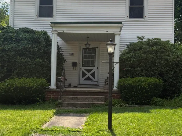 813 N Gay St, Utica, OH 43080