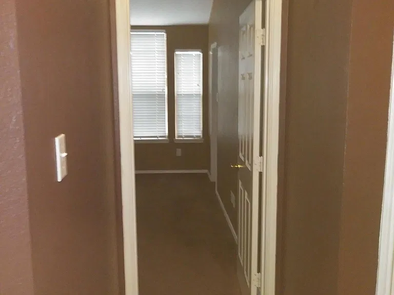 10506 Greenbriar Ln — Photo 23