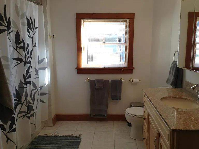 66 Caroline St #D — Photo 20