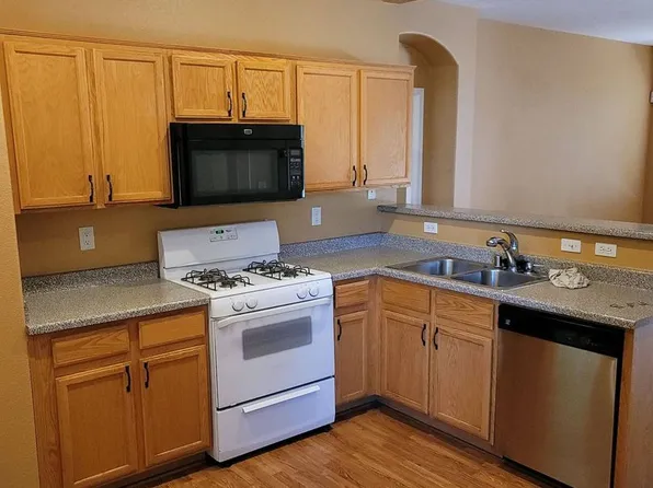 5320 Crestpoint Watch Ct, North Las Vegas, NV 89031