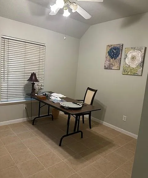 35 Barn Lantern Pl — Photo 5