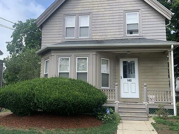 2nd image of 143 S Leyden St