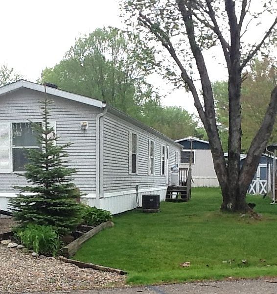 1st image of 5590 White Oak Dr