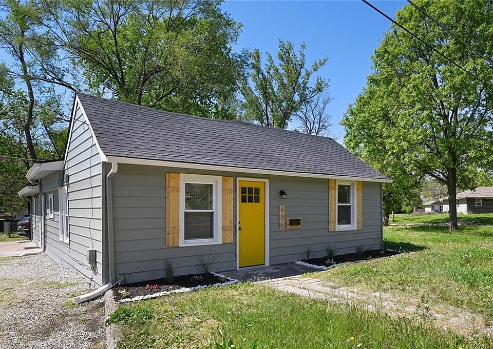 1st image of 408 E Morse Ave