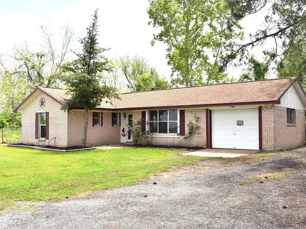 12112 Fm 457, Bay City, TX 77414