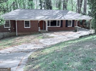 668 Lynn Cir SW, Atlanta, GA 30311