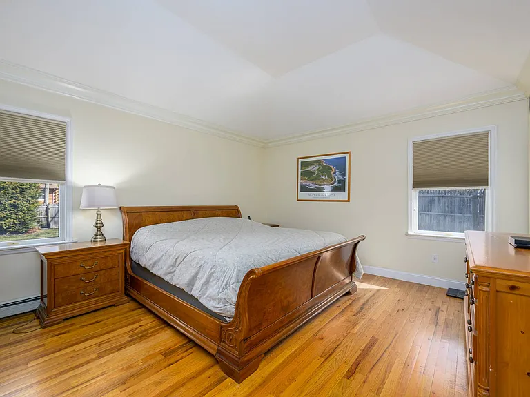 14 Sandalwood Ct — Photo 10
