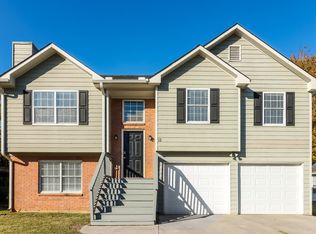 12 Southview Dr, Cartersville, GA 30121