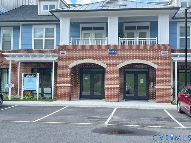 1 bed, 1.0 bath, 829 sqft, $1,795 — Photo 1