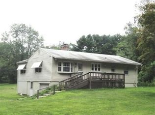 11 Shepard Pl, Sturbridge, MA 01566