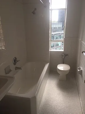 Rented by Central Park South Associates | media 14