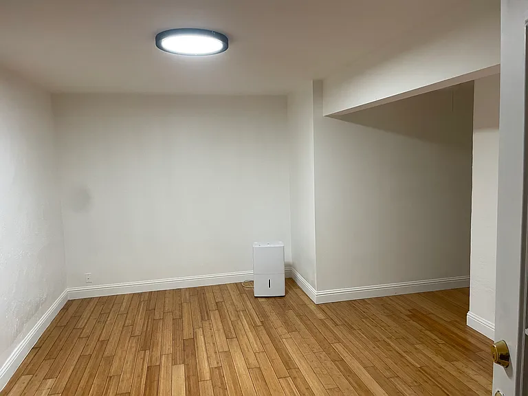 2061 Key Blvd #B — Photo 2
