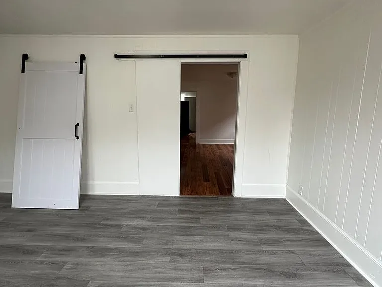 2804 W Lincoln Ave — Photo 7