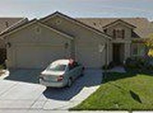 1035 Dallas Dr, Livingston, CA