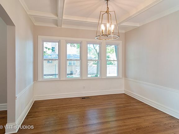 4th image of 1100 S East Ave