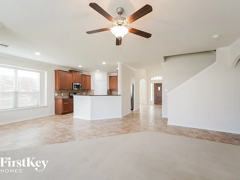 7418 Upland Mill Ln — Photo 4