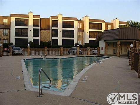 2nd image of 11490 Audelia Rd APT 228