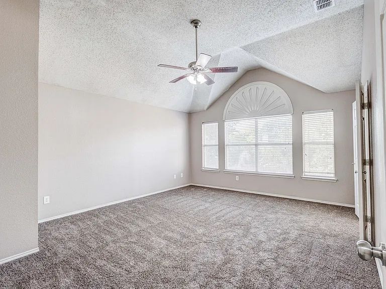 7081 Chinquapin Dr — Photo 15