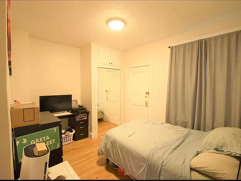 73 Thatcher St #203 — Photo 5