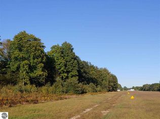 9419 W 30th Rd, Harrietta, MI 49638