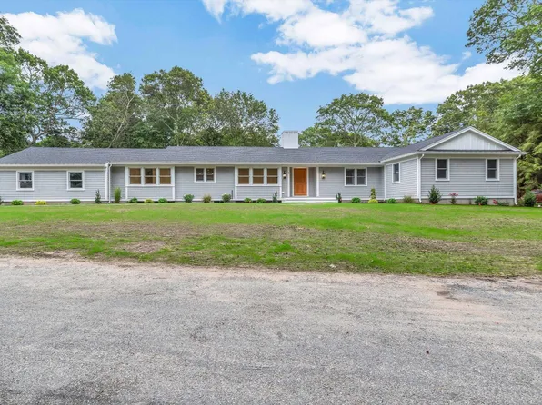 40 Sachem Drive, Centerville, MA 02632