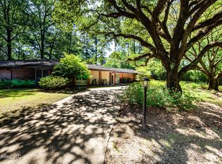 4218 E Ridge Dr, Jackson, MS 39211