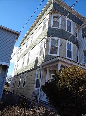 2nd image of 185 Linen Ave