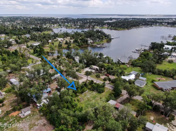 4809 E 3rd St, Panama City, FL 32404