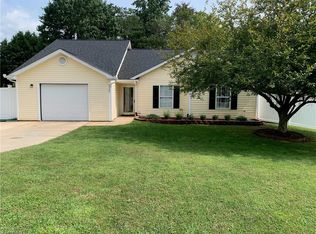 5704 Fountainhead Dr, Greensboro, NC 27455