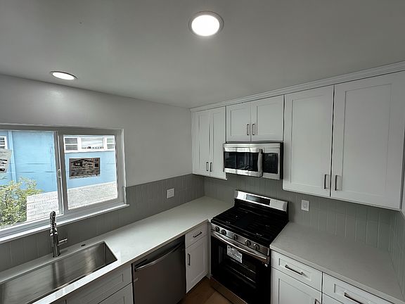 2nd image of 776 Junipero Ave #780