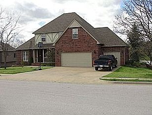 3rd image of 2226 Kings Crest Dr