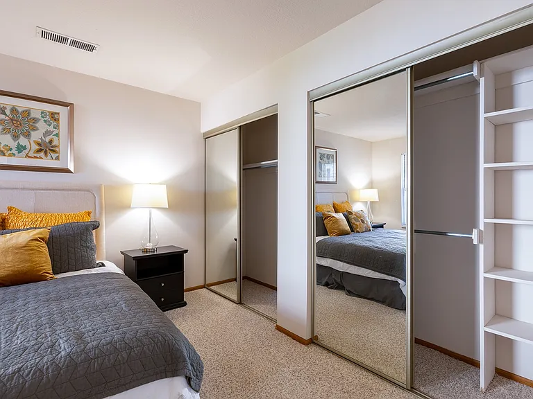 Model Unit