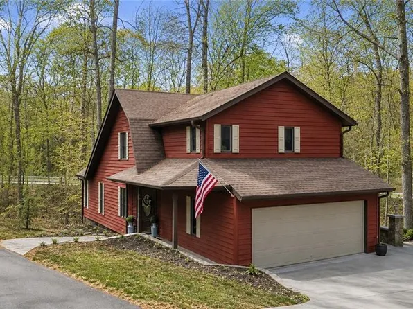 139 Alpine Dr, Wilkesboro, NC 28697