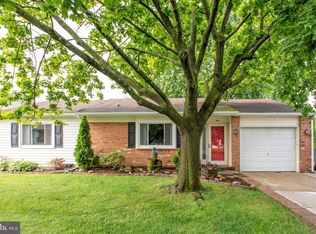 4 Handel Pl, Newark, DE 19702