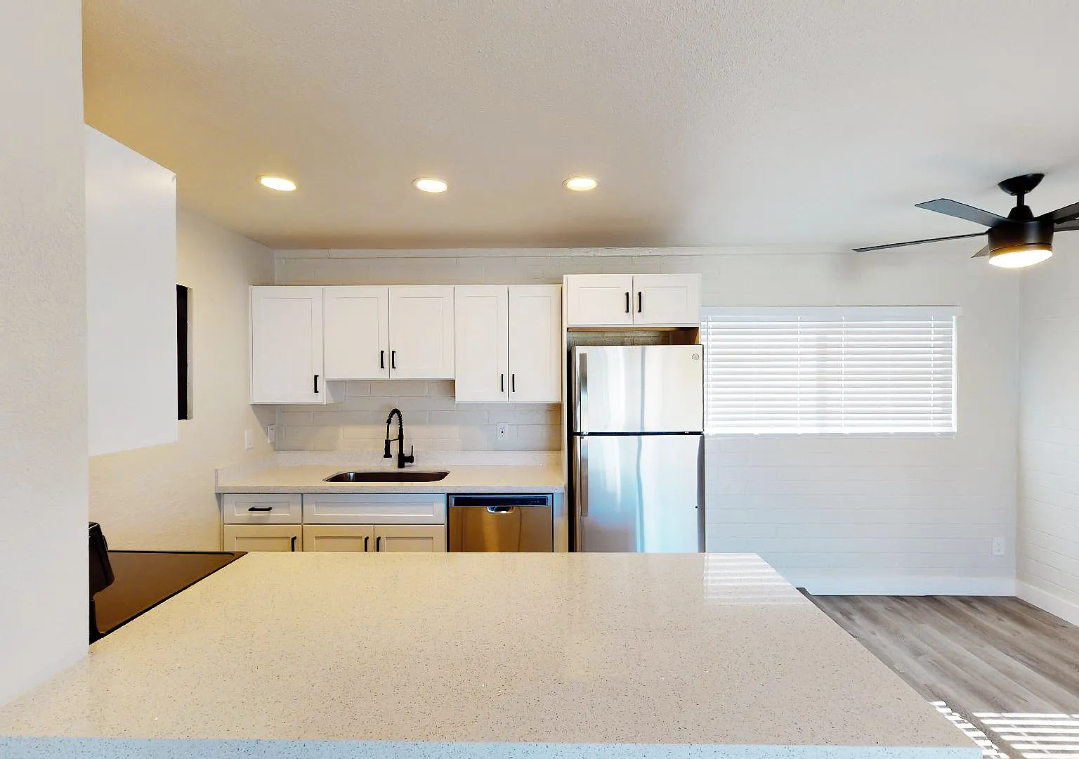 1712-1724 E Ocotillo Rd — Photo 1