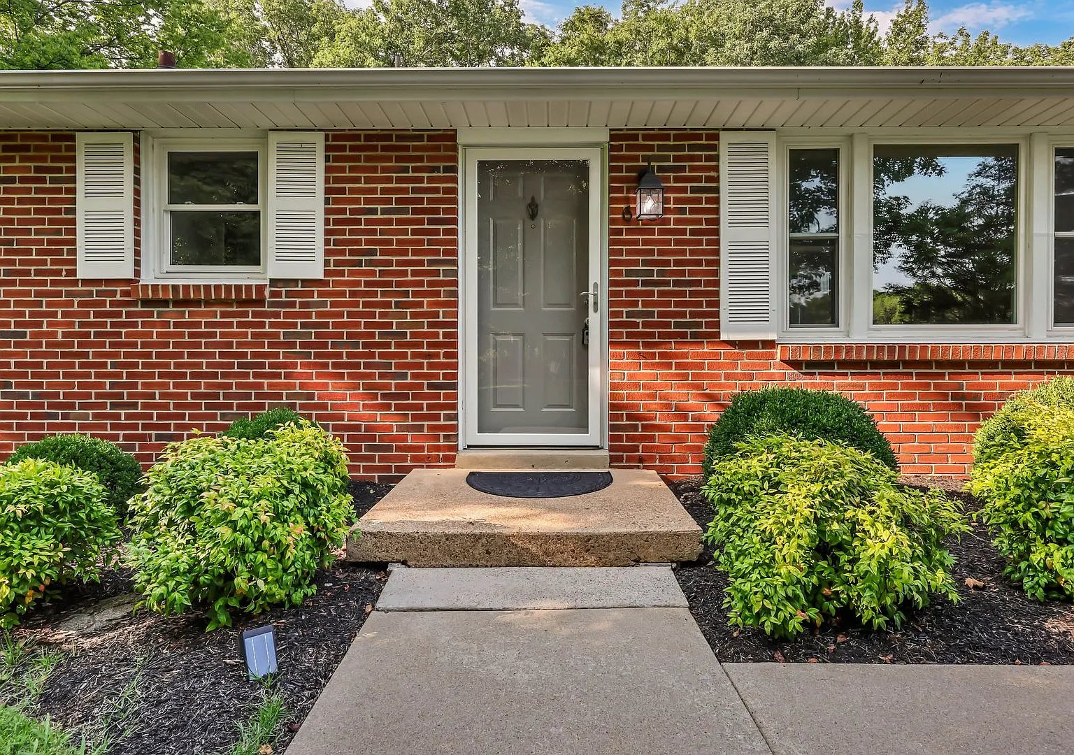 613 Channell Drive — Photo 2
