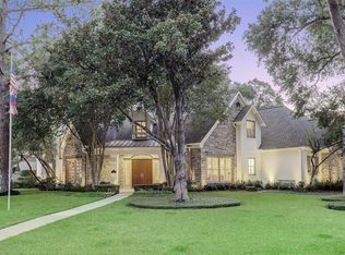 516 Three Corners Dr, Houston, TX 77024