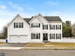 20 Groom St, Burlington, NJ 08016