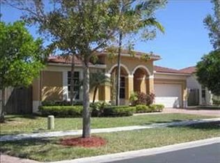 2111 NE 40th Ave, Homestead, FL 33033