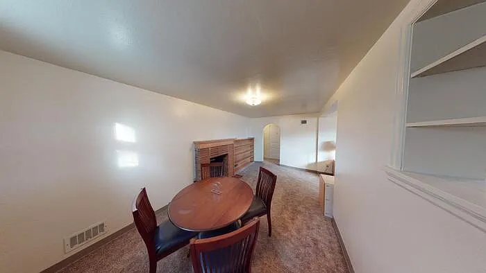 222 N 12th St #2 — Photo 5