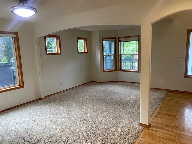 5 bed, 3.5 bath, 3310 sqft, $3,950 — Photo 3
