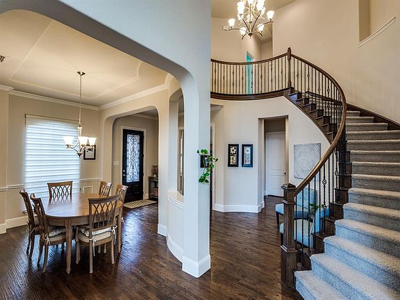 4th image of 5868 Kerry Dr